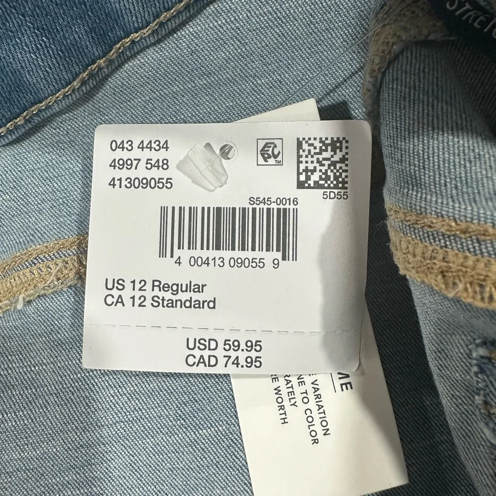 Classic Blue Women's Jeans - Picture 8 of 16